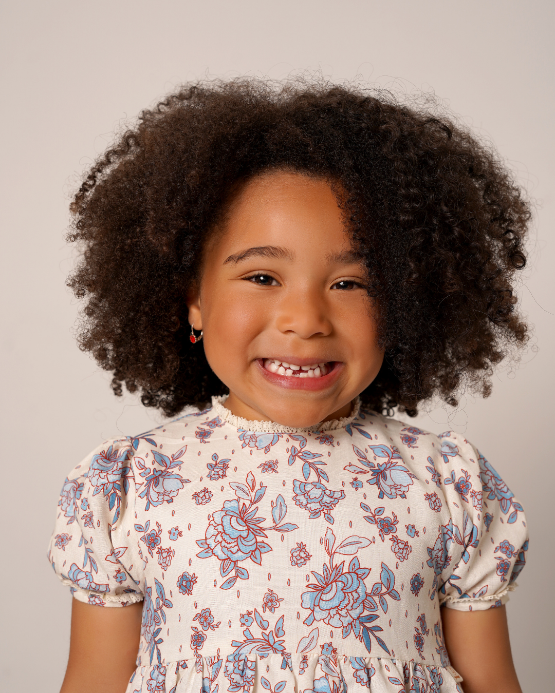 Vestido em linho florido